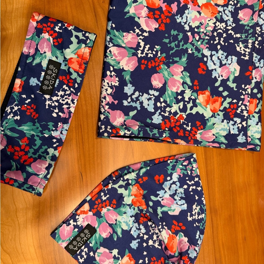 Skida Floral Blue Headband, hat and neck gaitor set